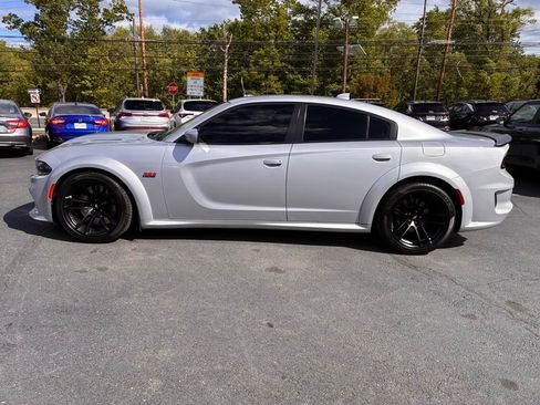 Used 2021 Dodge Charger Scat Pack RWD image 4