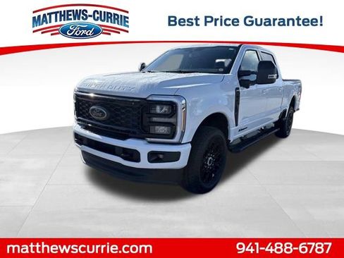 New 2026 Ford F250 Lariat w/ Black Appearance Package image 7