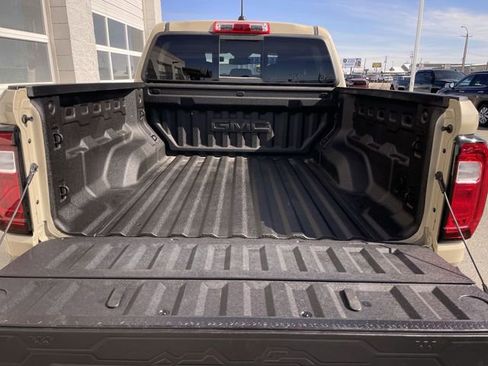 Used 2024 GMC Canyon AT4 w/ AT4 Premium Package AWD/4WD image 23
