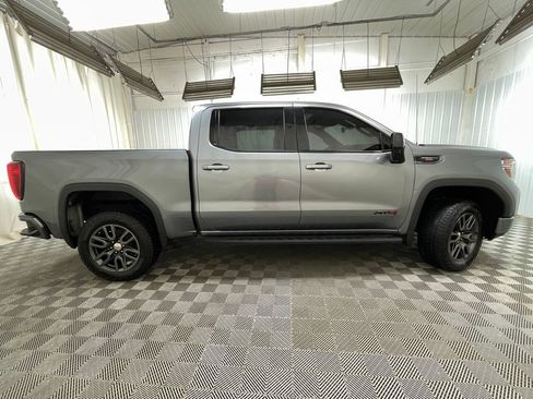 Certified 2022 GMC Sierra 1500 AT4 w/ AT4 Premium Package AWD/4WD image 23