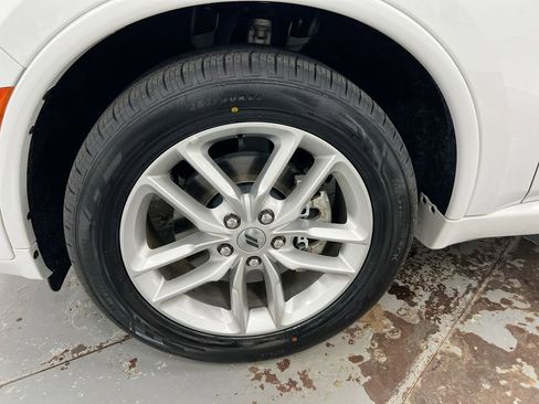 Used 2024 Dodge Durango GT AWD/4WD image 29