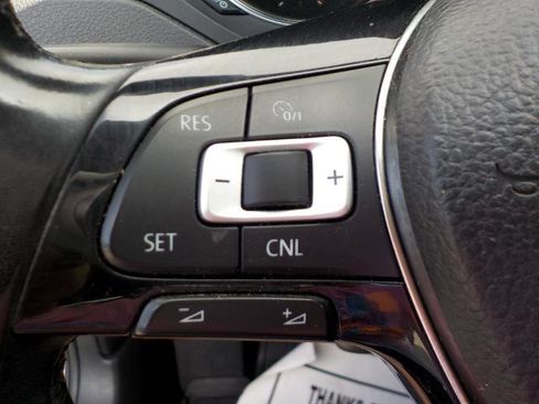 Used 2018 Volkswagen Jetta SE image 14