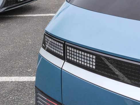 Used 2024 Hyundai Ioniq 5 SEL image 8