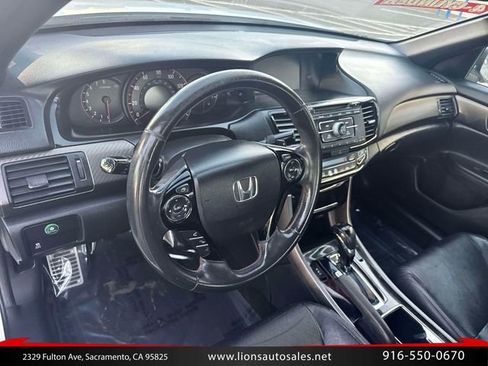 Used 2017 Honda Accord Sport Special Edition image 16
