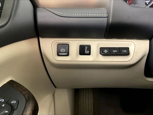 Used 2020 GMC Acadia Denali w/ Technology Package image 15