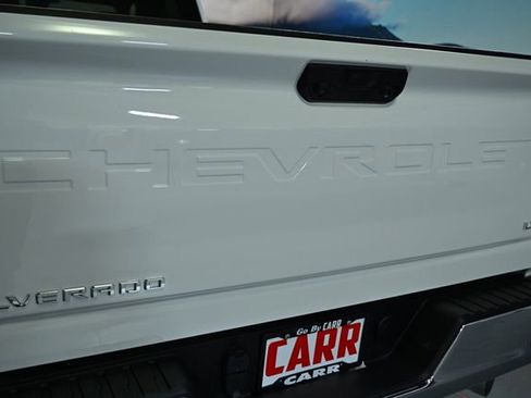 Used 2025 Chevrolet Silverado 2500 LT w/ Convenience Package image 10