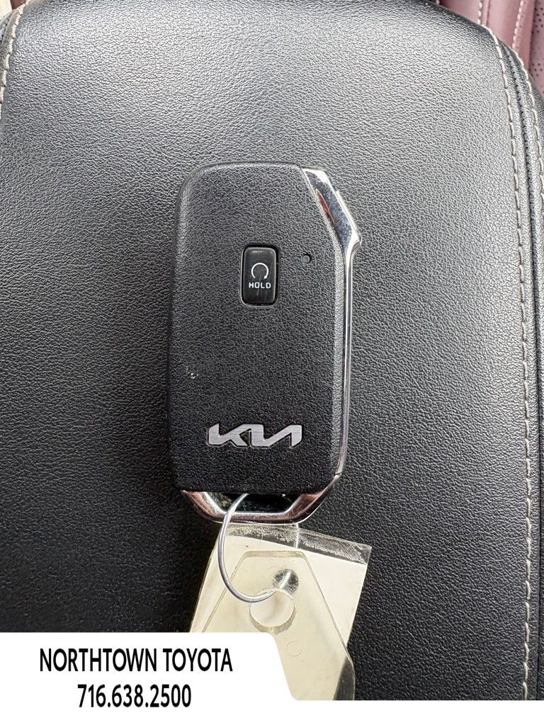 Used 2023 Kia Seltos SX w/ SX Sunroof Package AWD/4WD image 29
