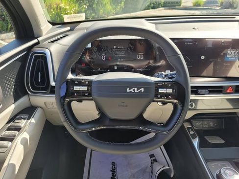 New 2026 Kia Sorento EX FWD image 12