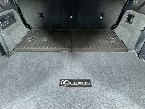 Used 2020 Lexus RX 350L Premium w/ Premium Package AWD/4WD image 33