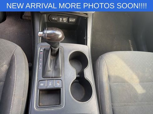 Used 2016 Kia Sorento AWD w/ LX Convenience Package image 14