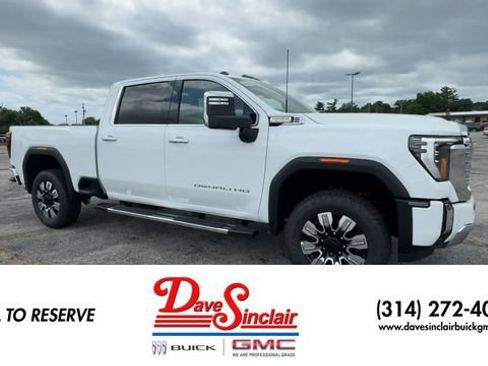 New 2026 GMC Sierra 3500 Denali w/ Denali Reserve Package AWD/4WD image 2
