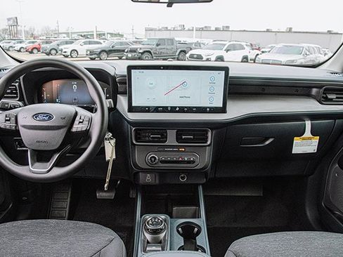 New 2026 Ford Maverick XL image 5