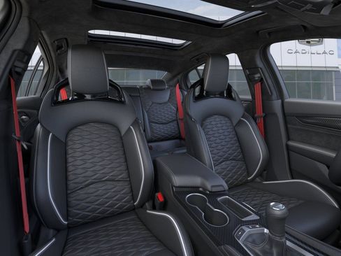New 2026 Cadillac CT5 V Blackwing w/ Carbon Fiber 2 Package RWD image 16