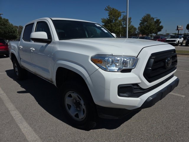 Used 2023 Toyota Tacoma SR AWD/4WD image 1