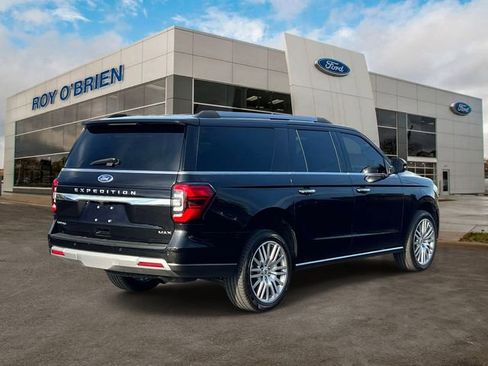 Certified 2022 Ford Expedition Max Limited AWD/4WD image 5