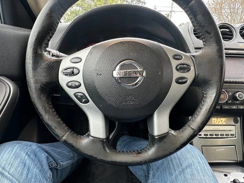 Used 2009 Nissan Altima 3.5 SE w/ Premium Pkg image 17