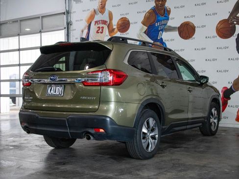 Used 2025 Subaru Ascent Premium AWD/4WD image 25