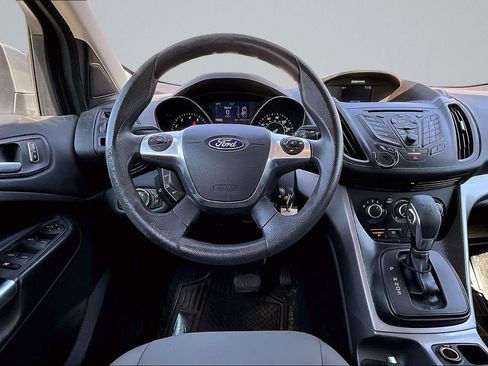Used 2015 Ford Escape SE FWD image 5