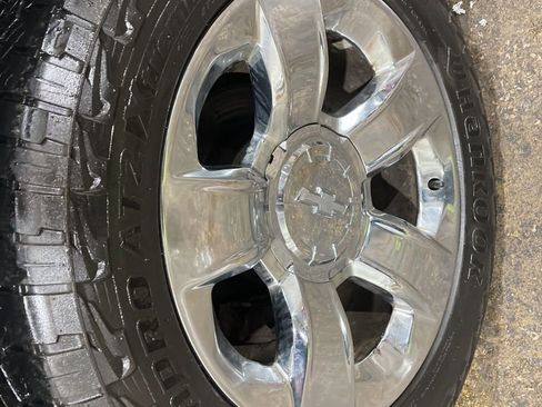 Used 2016 Chevrolet Silverado 1500 LTZ Z71 image 28