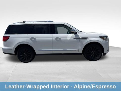 Used 2020 Lincoln Navigator Black Label w/ Cargo Convenience Package AWD/4WD image 44