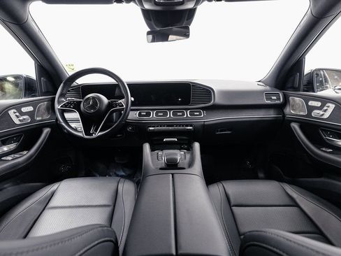 Used 2024 Mercedes-Benz GLE 450e 4MATIC w/ AMG Line Exterior image 28
