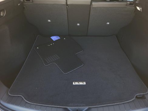 New 2026 MAZDA CX-5 Preferred AWD/4WD image 9