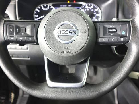 Used 2021 Nissan Rogue SV AWD/4WD image 10