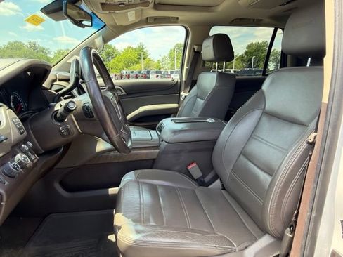 Used 2018 GMC Yukon Denali w/ Denali Ultimate Package AWD/4WD image 31