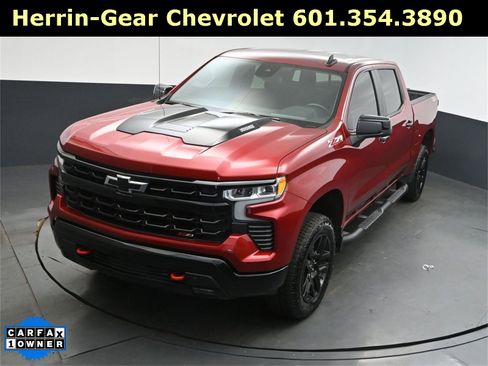 Used 2025 Chevrolet Silverado 1500 LT Trail Boss w/ Convenience Package II image 30