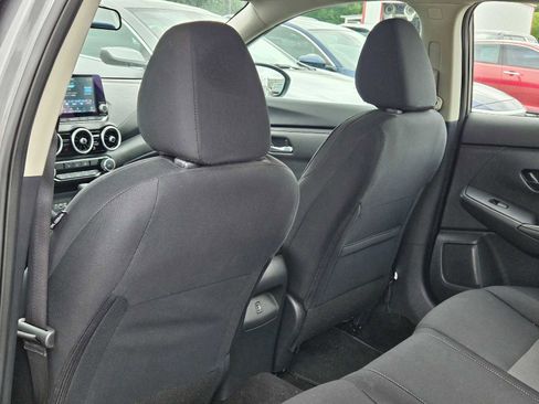 Used 2024 Nissan Sentra SV image 16