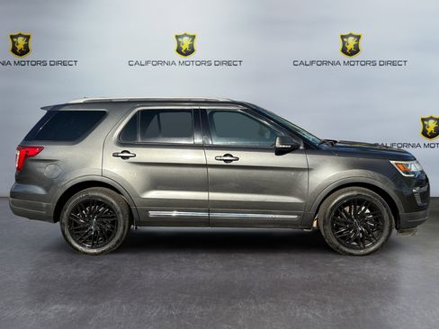 Used 2019 Ford Explorer XLT w/ Equipment Group 201A image 6
