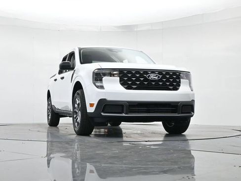 New 2026 Ford Maverick XLT w/ 4K Tow Package AWD/4WD image 34