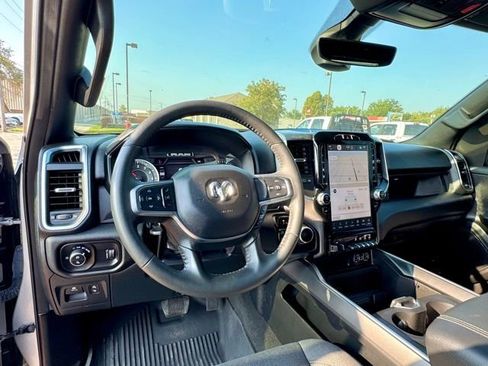Used 2024 RAM 1500 Big Horn AWD/4WD image 10