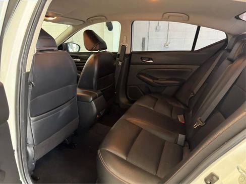 Used 2019 Nissan Altima 2.5 SR image 10