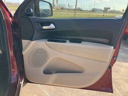 Used 2022 Dodge Durango SXT w/ Anodized Platinum Package image 13