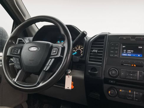 Used 2016 Ford F150 XL w/ Equipment Group 101A Mid image 13