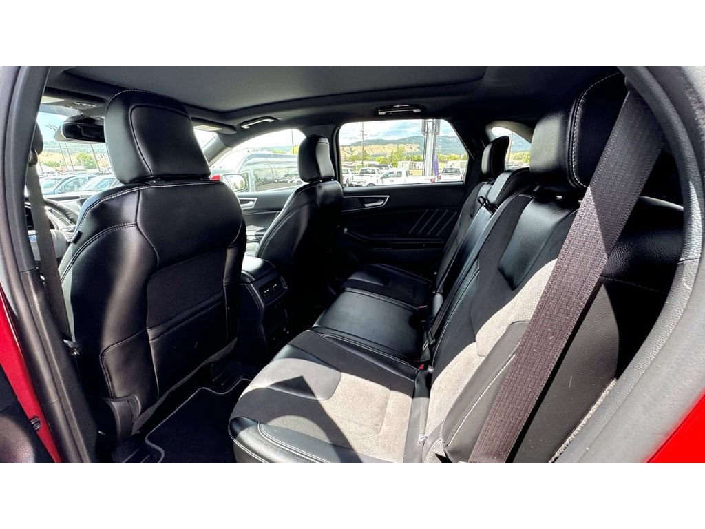 Used 2024 Ford Edge ST w/ Equipment Group 401A AWD/4WD image 15