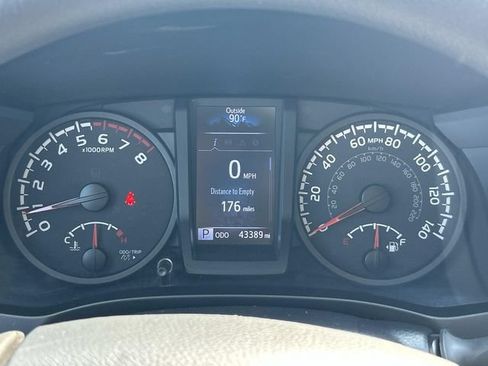 Used 2023 Toyota Tacoma SR RWD image 27