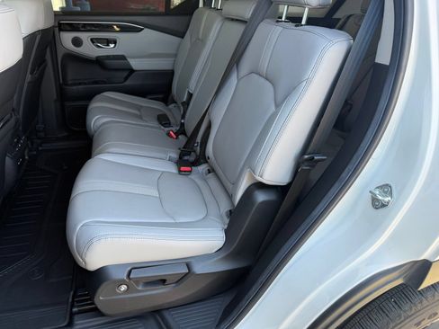 Certified 2025 Honda Pilot EX-L image 35