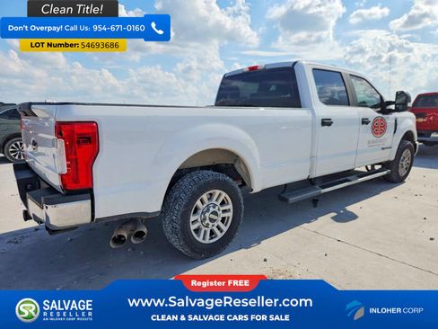 Used 2018 Ford F250 XL w/ STX Appearance Package RWD image 4