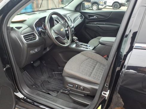Used 2022 Chevrolet Equinox LT image 12