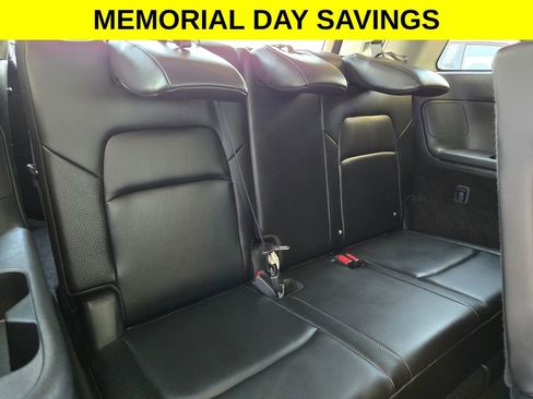 Used 2025 Nissan Pathfinder SL FWD image 25