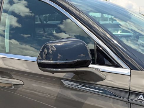 New 2026 Lincoln Aviator 2WD image 46