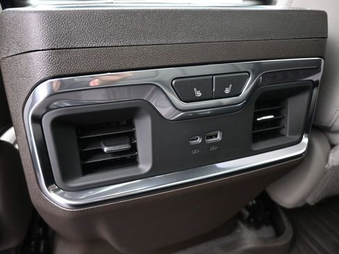 New 2026 GMC Sierra 1500 SLT w/ SLT Premium Plus Package image 22