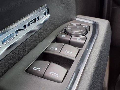 New 2026 GMC Sierra 1500 Denali image 17
