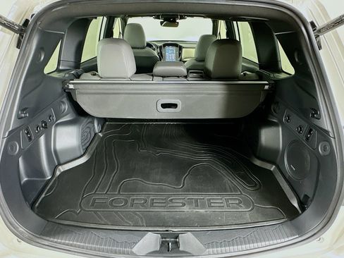Used 2025 Subaru Forester Limited w/ Popular Package #2 AWD/4WD image 37