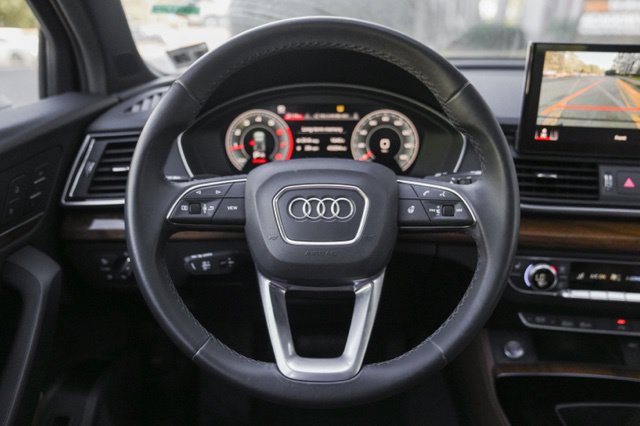 Used 2023 Audi Q5 2.0T Premium Plus w/ Premium Plus Package AWD/4WD image 23