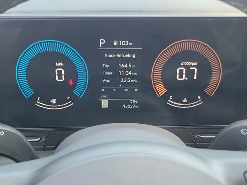 Used 2024 Hyundai Kona SEL FWD image 7