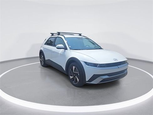 New 2025 Hyundai Ioniq 5 SEL image 2