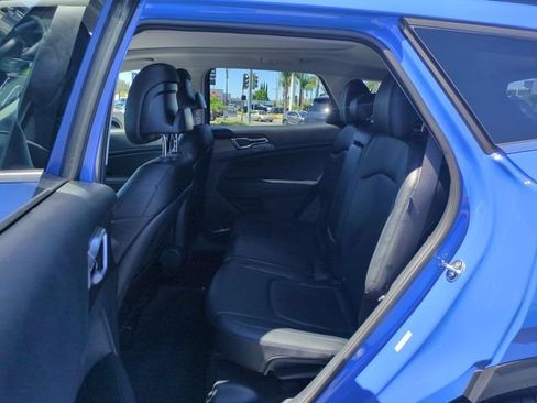 Certified 2026 Kia Sportage EX w/ EX Panorama Roof Package FWD image 28